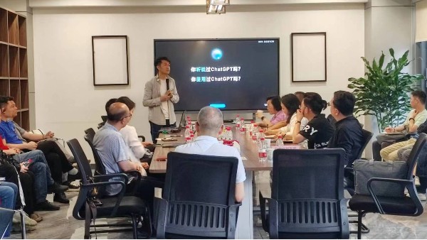 《人工智能及其应用讲座》-《作孚讲堂》第23期于香港赢咖2平台成功举行